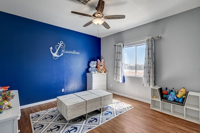 Building Photo - Stunning Fully Remodeled 5-Bedroom Home with Private Pool, FREE SOLAR INCLUDED, Huge Loft, Solar ...