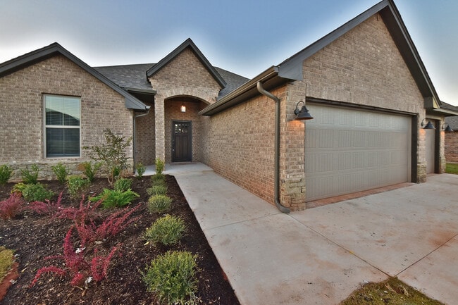 Building Photo - Home in Deer Creek Schools + 4 Bedrooms + 3 car Garage + The Grove Addition