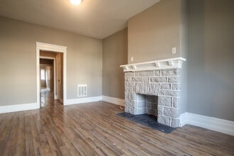 Building Photo - 59 N 61st St