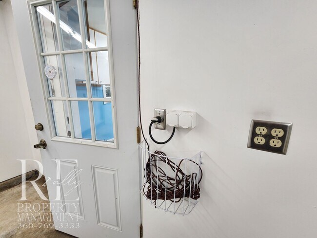 Building Photo - MOVE-IN SPECIAL: 50% OFF FIRST MONTHS RENT - Waterfront Rustic Retreat with Vaulted Ceilings, Pic...