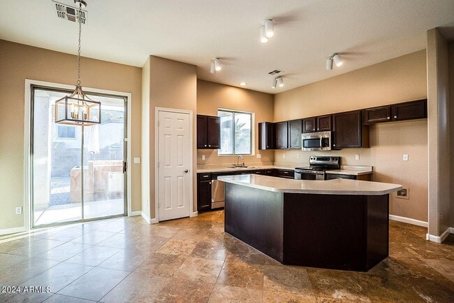 Building Photo - 13419 W Citrus Ct