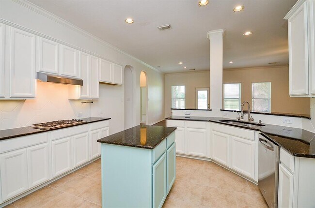 Building Photo - 7706 Bayou Green Ln