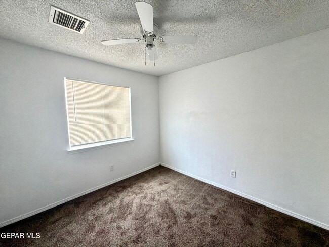 Building Photo - 12501 Sombra Fuerte Dr