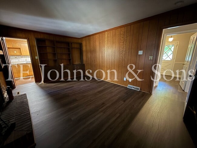Building Photo - 2722 Winslow Ln
