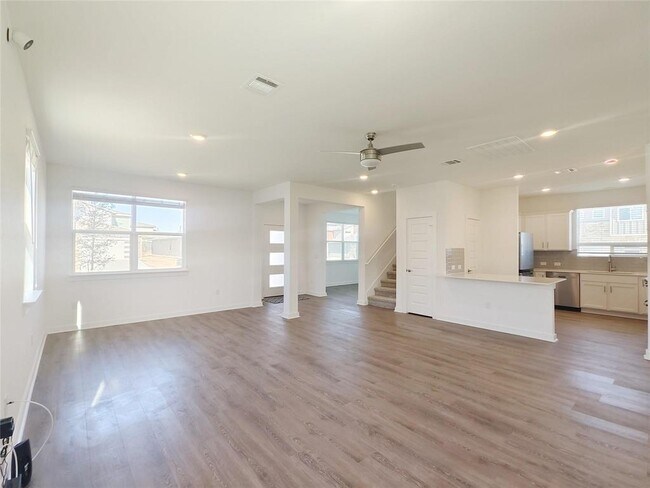 Building Photo - 7417 Sagira Path