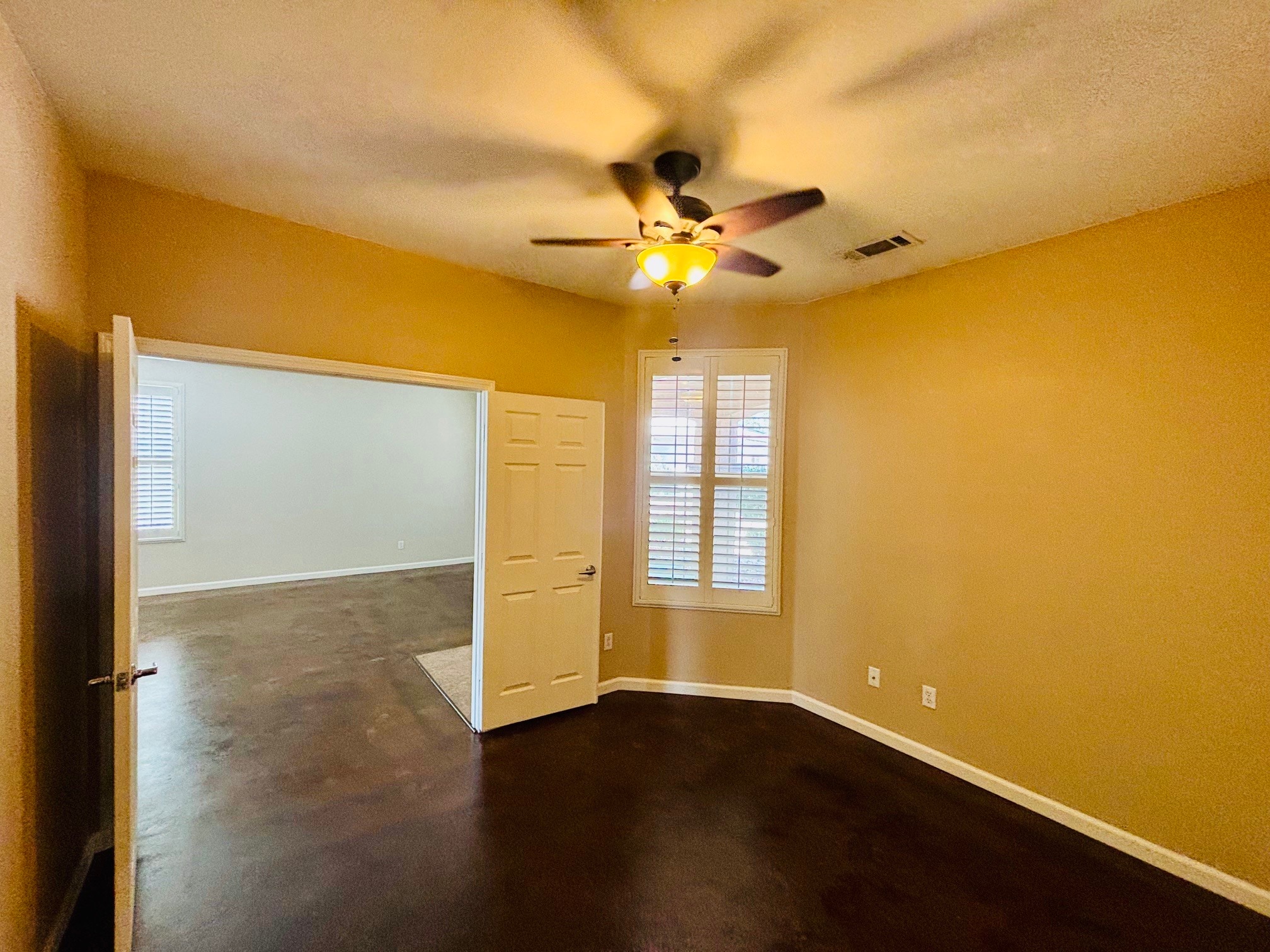 Building Photo - 4640 Trojan Ct