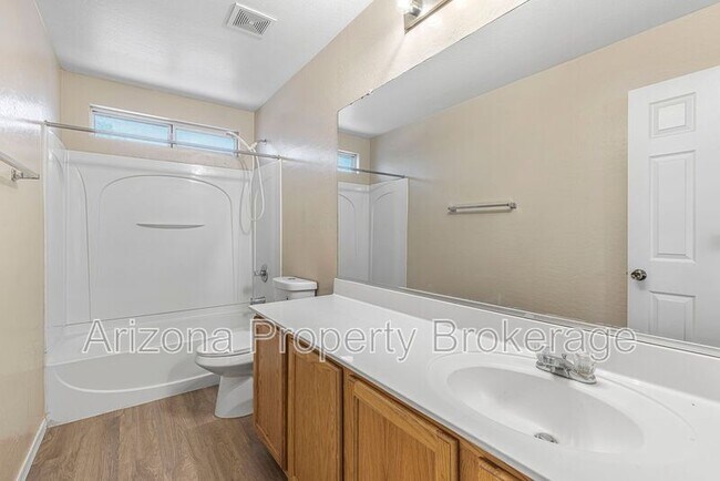 Building Photo - 31567 N Cactus Dr