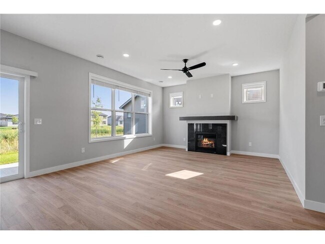 Building Photo - 11421 51st St NE
