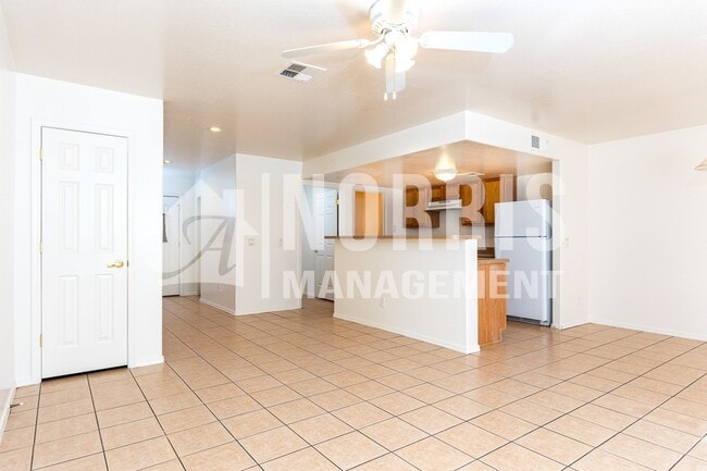 Building Photo - 13971 S Rosemont Rd
