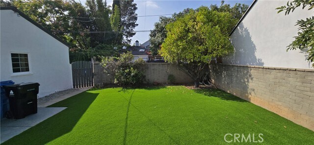 Building Photo - 2641 Westwood Blvd