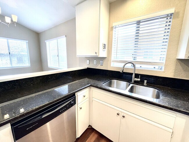Building Photo - 11329 Avenida De Los Lobos