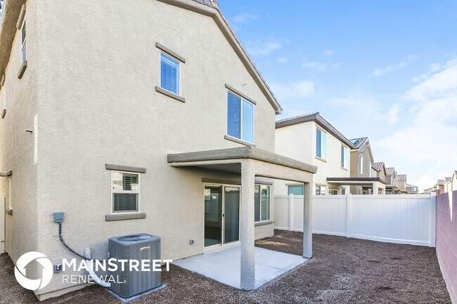 Building Photo - 6240 Clackamas Ct