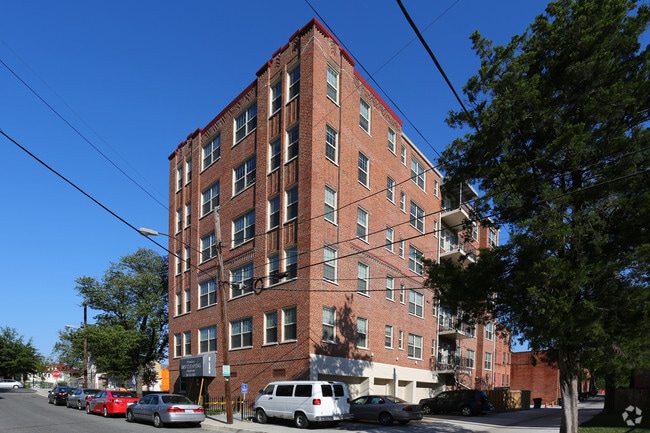 Building Photo - Juniper Courts