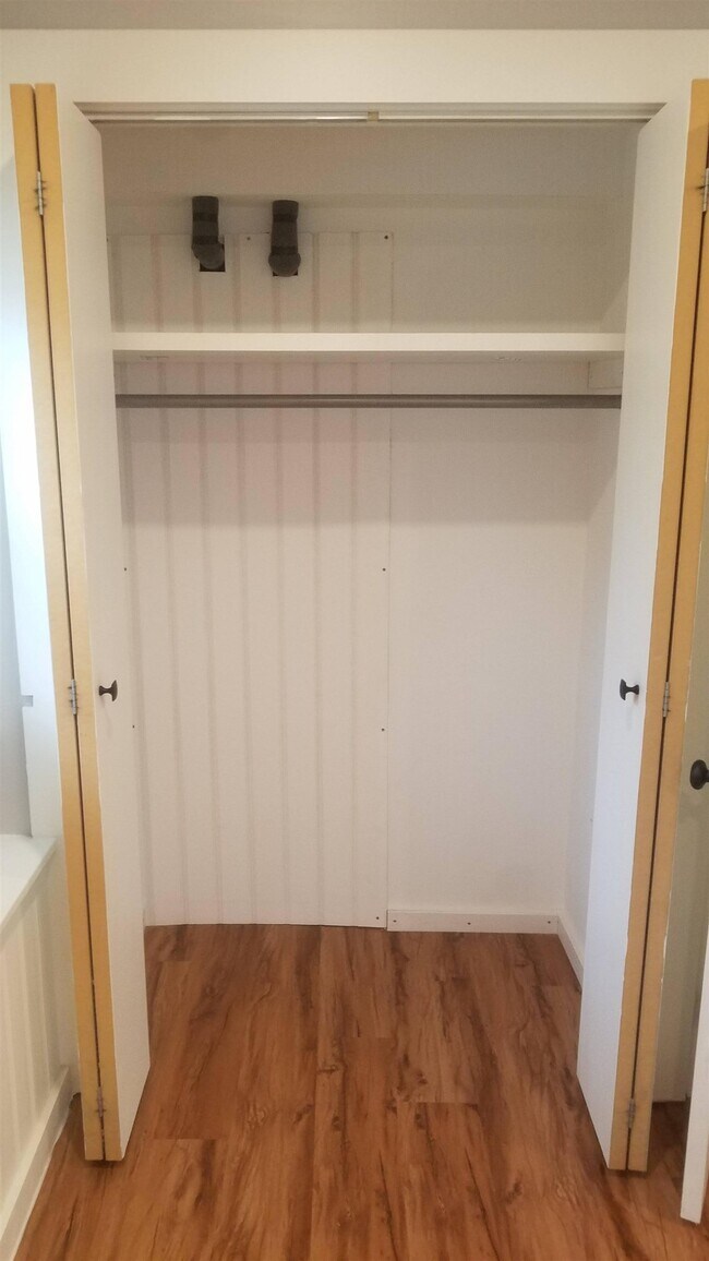 Building Photo - 11 Dana Ave