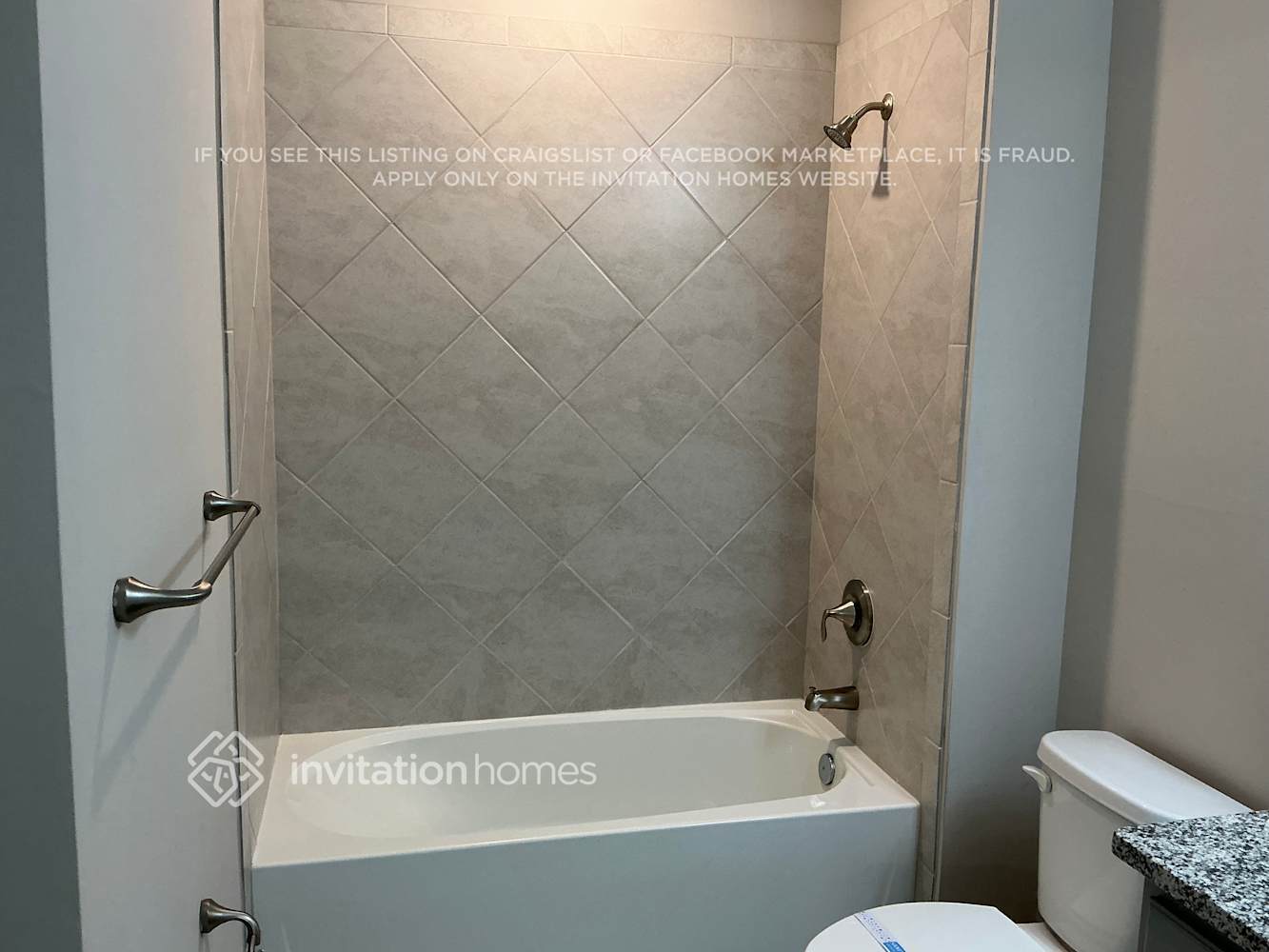 Building Photo - 7537 Viburnum