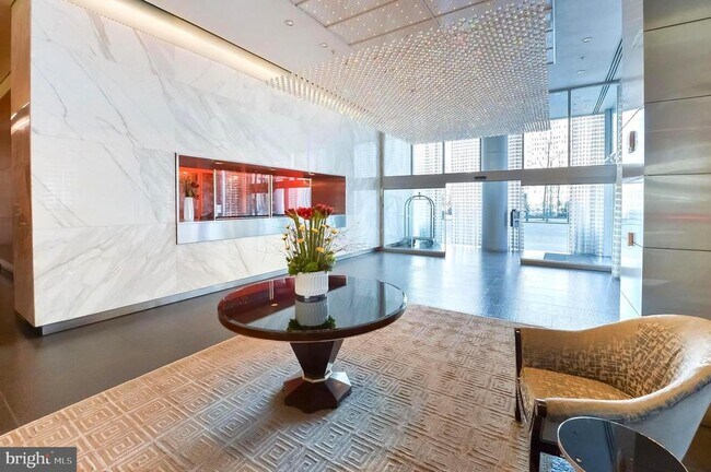 Building Photo - 1414 S Penn Square