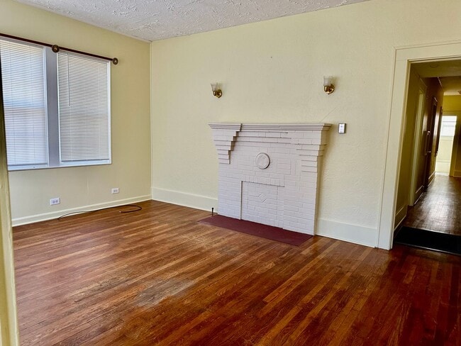 Building Photo - Rockmart Rental