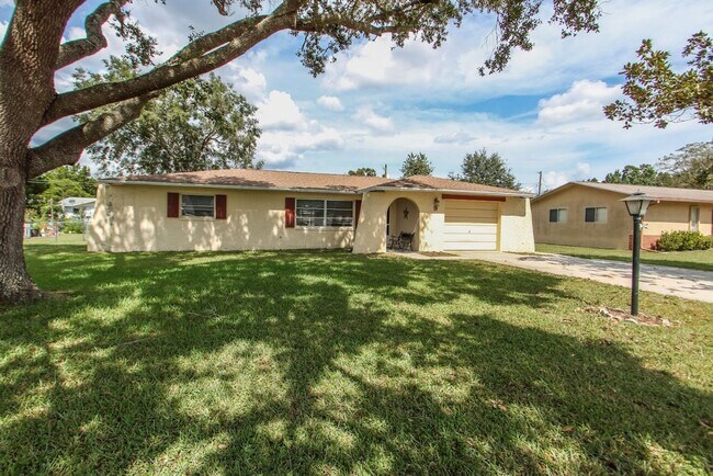 Building Photo - Welcome Home!