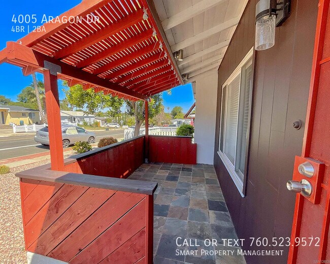 Building Photo - 4005 Aragon Dr