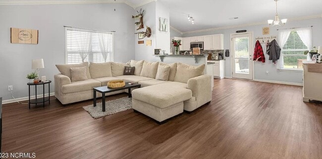 Building Photo - *** November Promotion -- Sign lease by No...