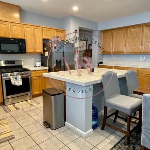 Building Photo - 5578 Poppy Way