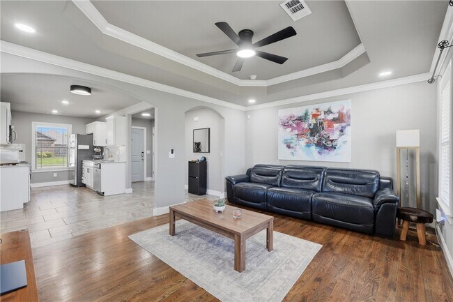 Building Photo - 3807 S W Capstone Ave
