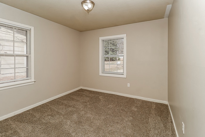 Building Photo - 1343 Springdale Dr