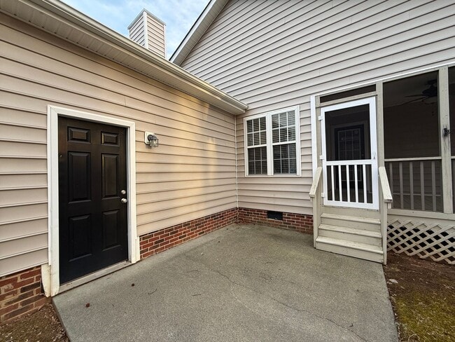 Building Photo - Newly Remodeled 3BD, 2BA Wake Forest Home in a Quiet Neighborhood Near Downtown Wake Forest