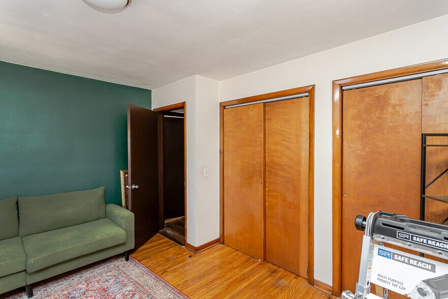 Building Photo - 6125 Seaman Rd