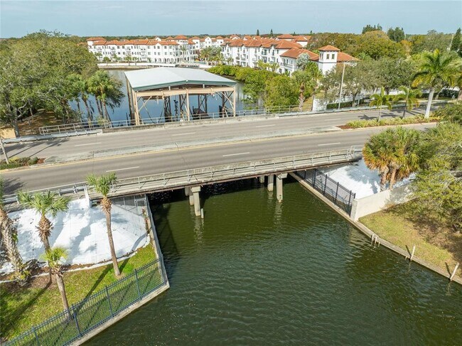 Building Photo - 6301 Newtown Cir