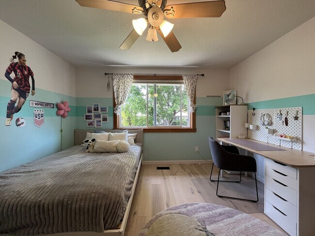 Building Photo - Bright and Open 4 Bedroom Cedar Mill Home with Vaulted Ceilings, Skylights & Multiple Living Areas
