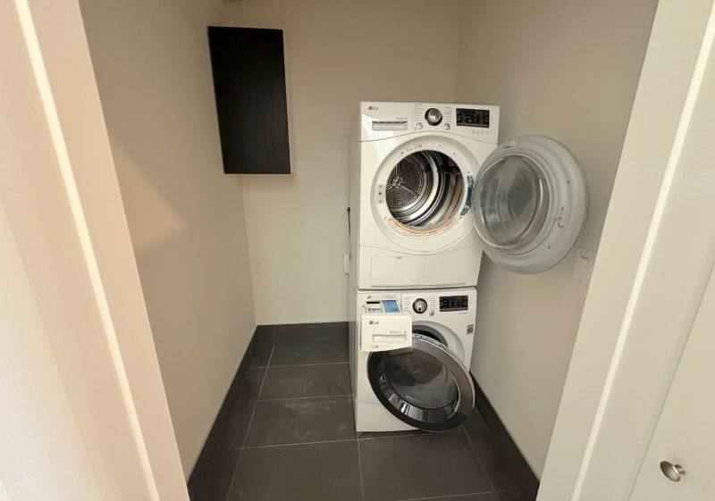 Building Photo - 1506 N 8th St