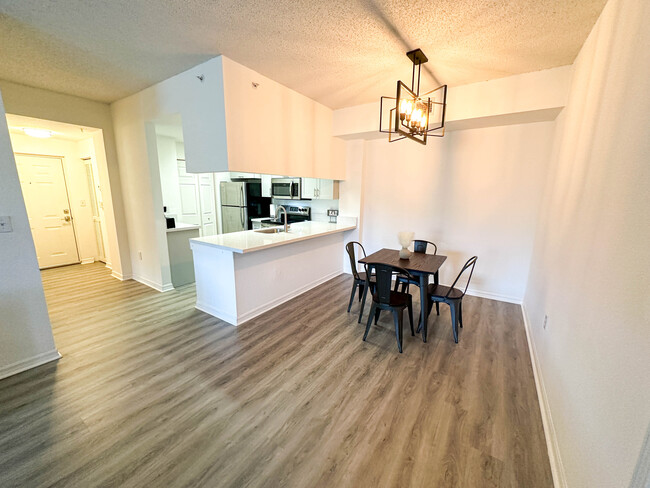Building Photo - 2917 Tuscany Ct
