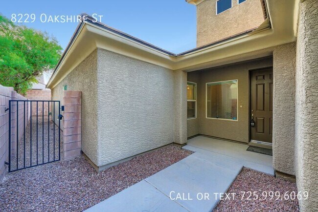 Building Photo - 8229 Oakshire St