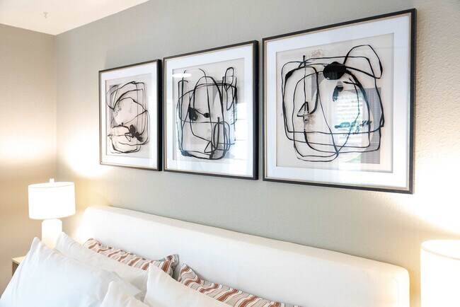 Building Photo - 7108 Dallas Dr