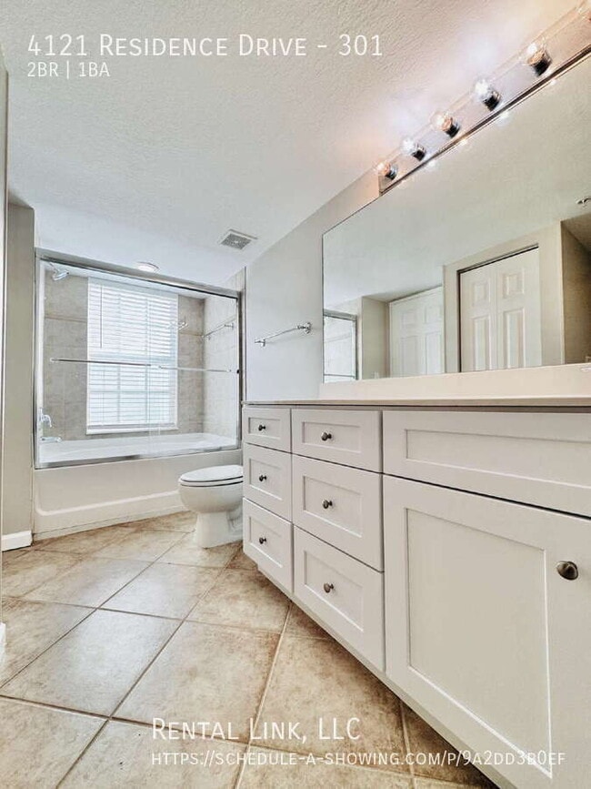 Building Photo - 4121 Residence Drive