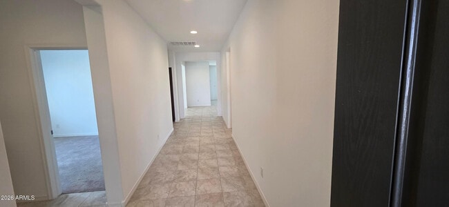 Building Photo - 14759 W Soft Wind Dr