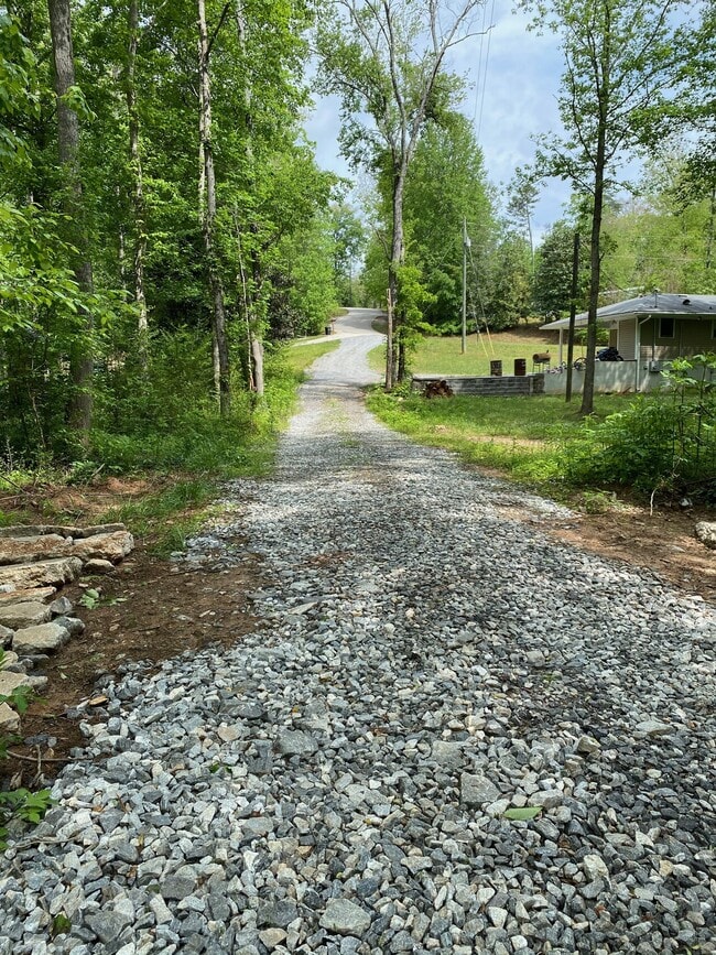 Building Photo - 318 Harrison Trail
