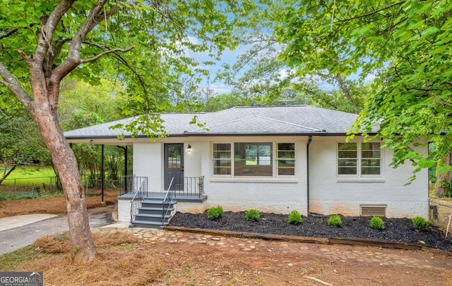 Building Photo - 5506 Alder Dr