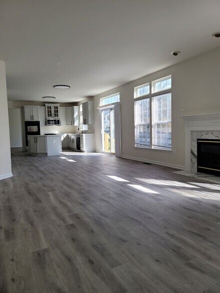 Building Photo - 1808 Whispering Meadow Ct