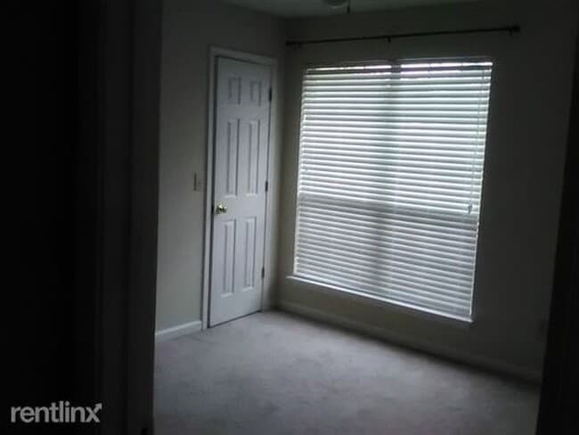 Building Photo - Lovely 3 Bedroom Home in Irmo!
