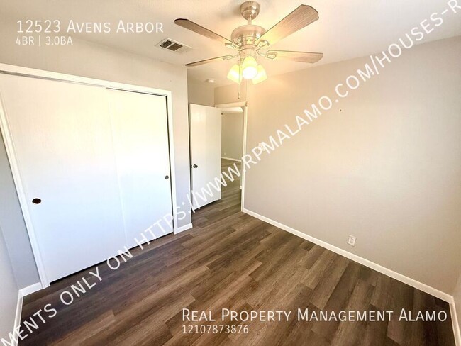 Building Photo - 12523 Avens Arbor