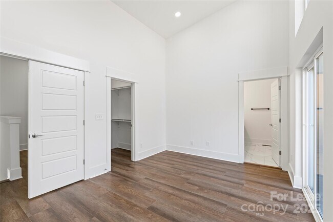 Building Photo - 1712 Pegram St