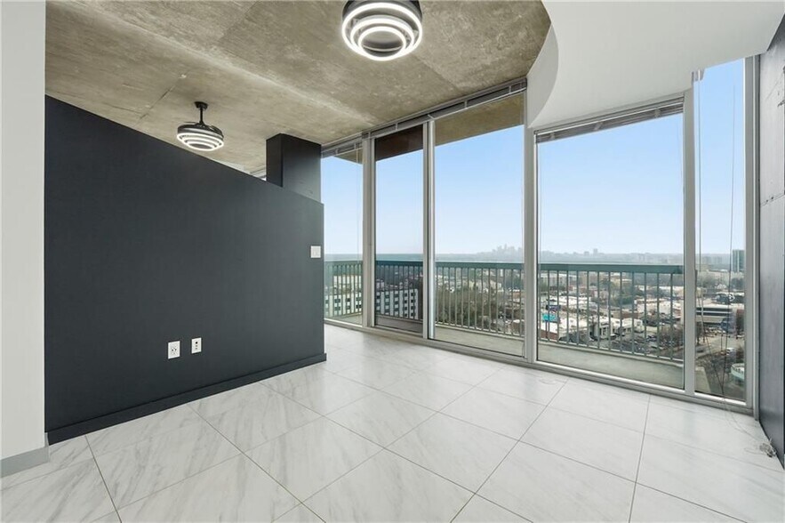 Building Photo - 3324 Peachtree Rd