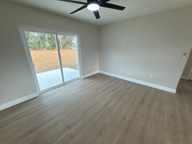 Building Photo - 5351 E Hopp Ln