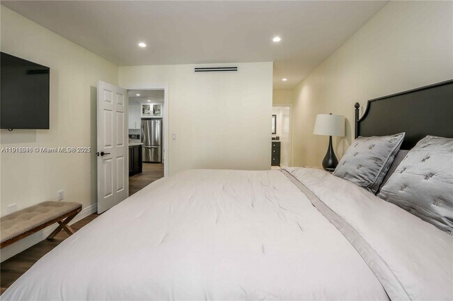 Building Photo - 16509 Fox Den Ct