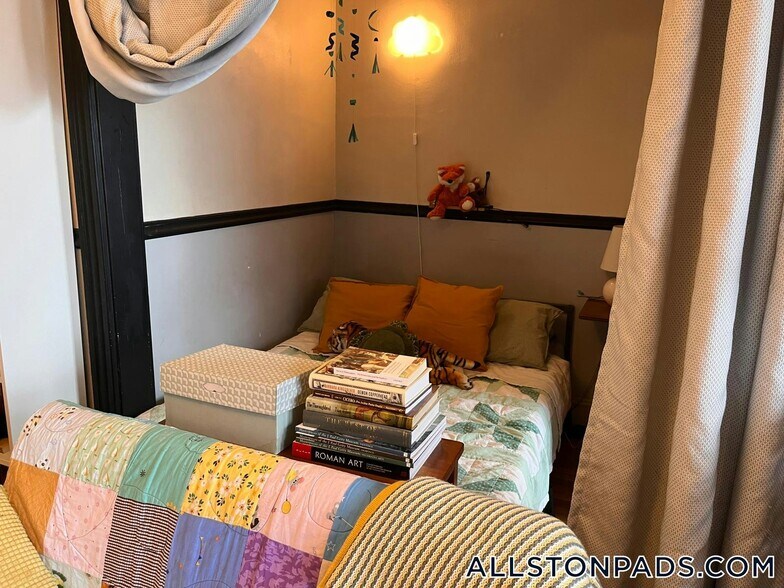 Building Photo - 28 Quint Ave