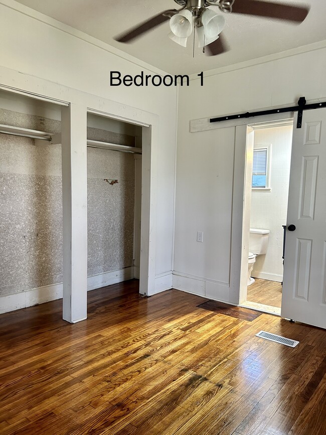 Building Photo - 1404 Callahan St