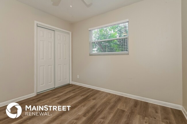 Building Photo - 11734 Cape Horn Ave