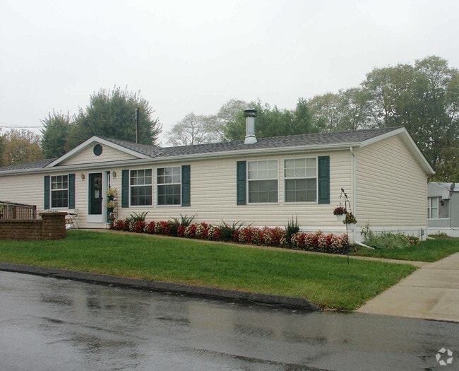 Primary Photo - Riverbluff Estates